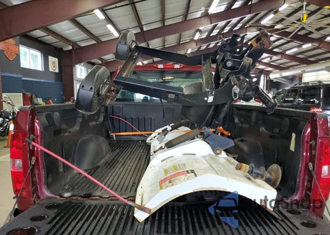 2013 Chevrolet Silverado K1500 from USA, damaged, VIN 1GCNKPE04DZ358155